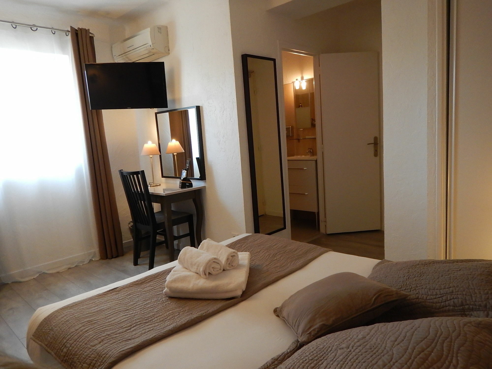 Hotel Miramar- Cap D'Antibes - La Garoupe Plage Εξωτερικό φωτογραφία